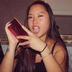 Meet your Posher, Christine